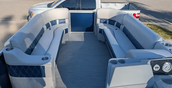 24" Luxury Pontoon Boat Seats
